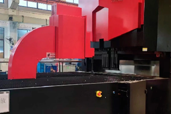 Aier's CNC Bending Machine